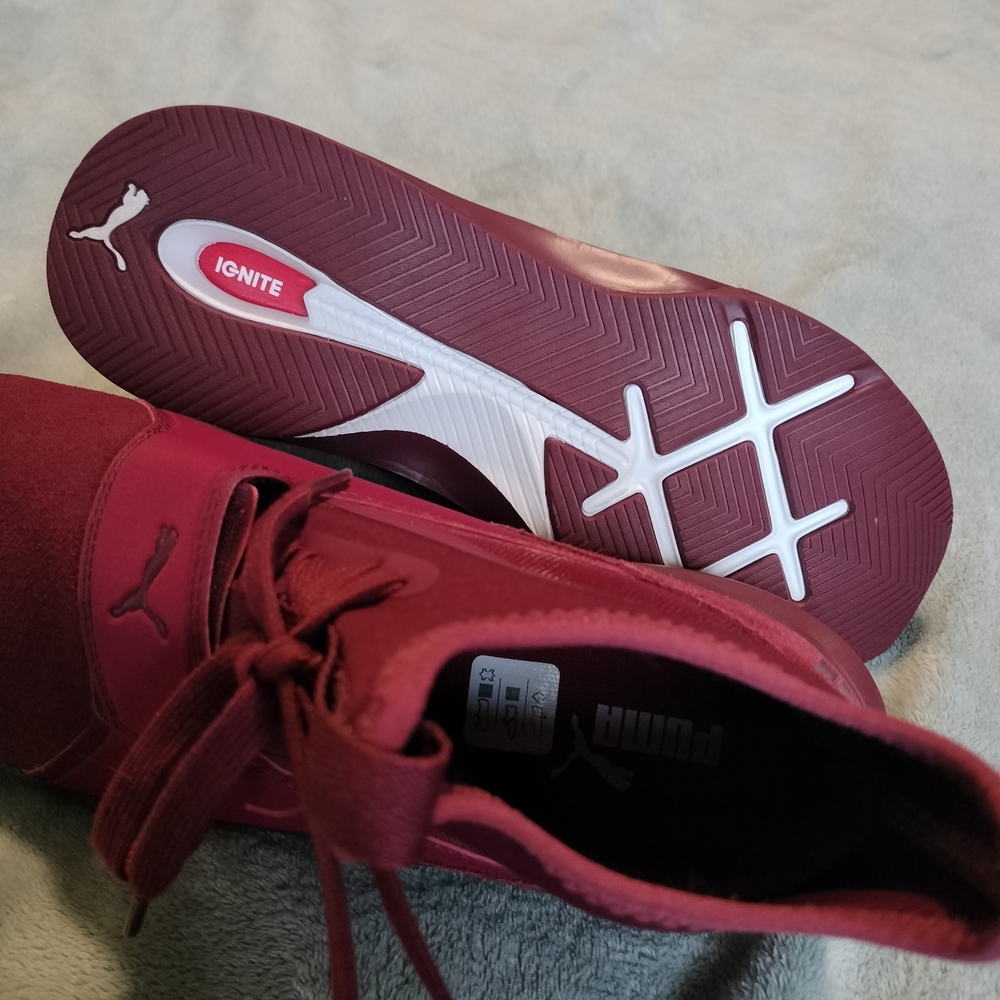 Puma Women's Shoes - Burgundy - Picture 5 of 7